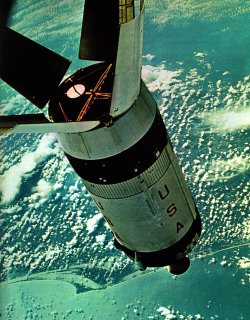  Le troisime tage de Saturn 4B. 