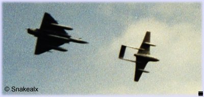  Mirage 2000 et Vampire 